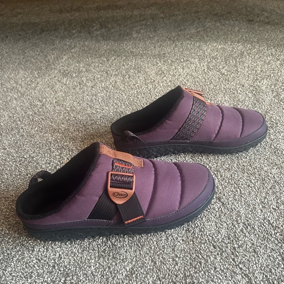 Like new Chaco ramble canvas clog - Picture 3 of 9